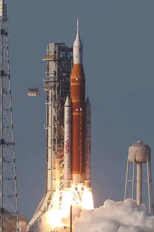 Artemis II launch — NASA Space Launch System (SLS) lifting off from Kennedy Space Center